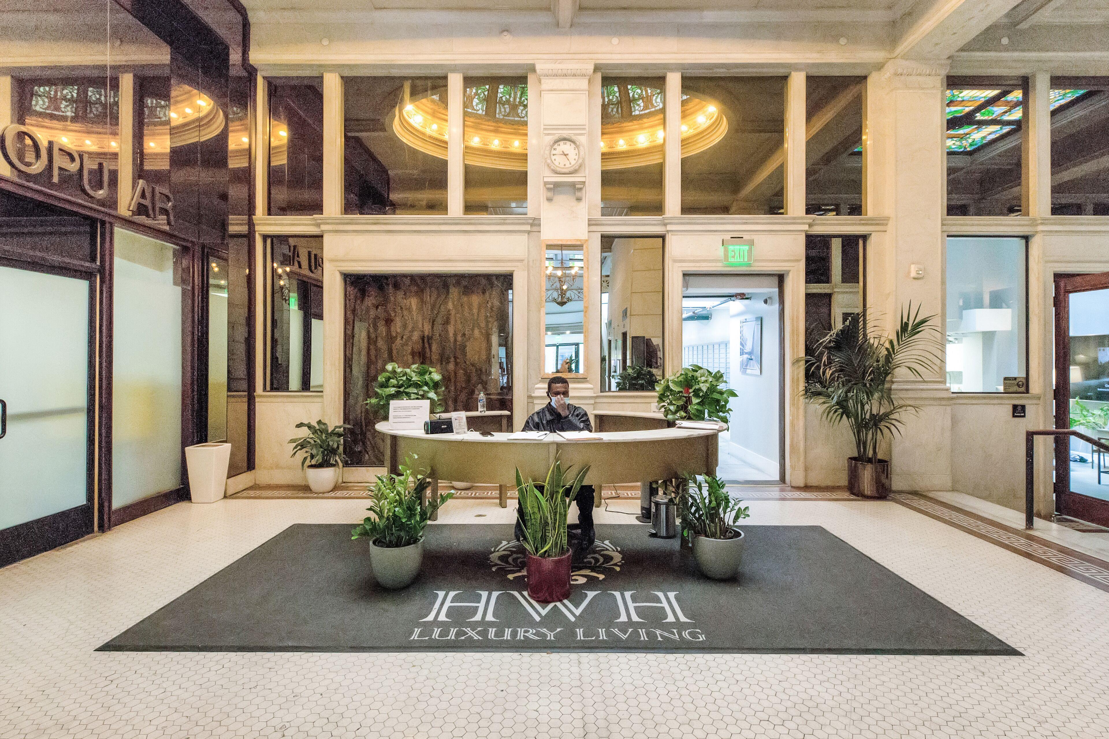 One Lux Stay Hwh Downtown Los Angeles — Photos 2